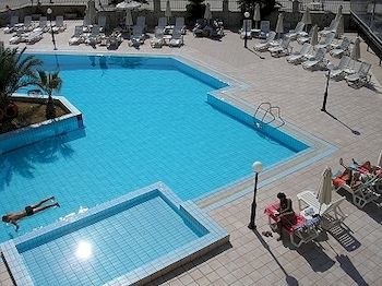 Hotel Cronulla Kalamákion